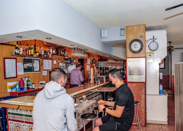 Image gallery Bar with meals El Llano 1