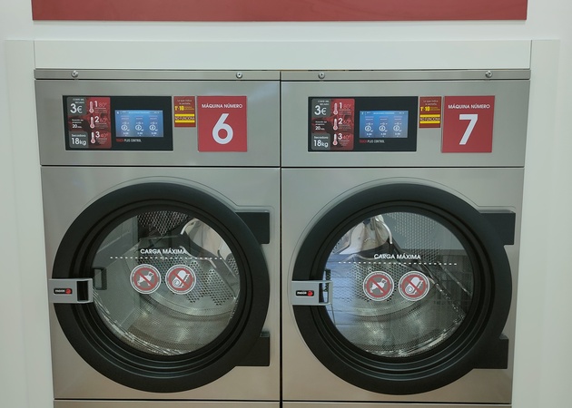 Image gallery Low Cost Self-Service Laundry 1