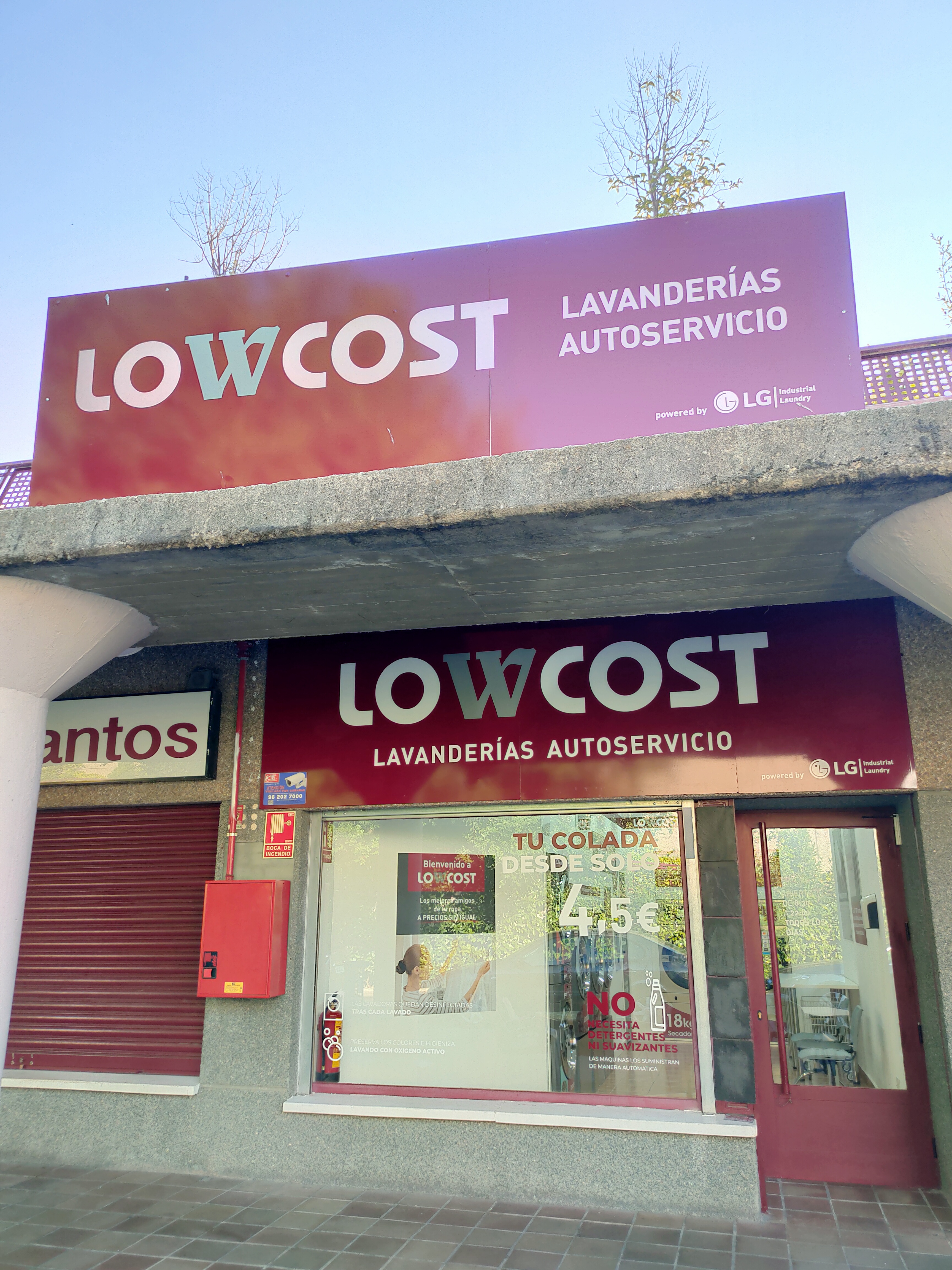 Thumbnail Low Cost Self-Service Laundry